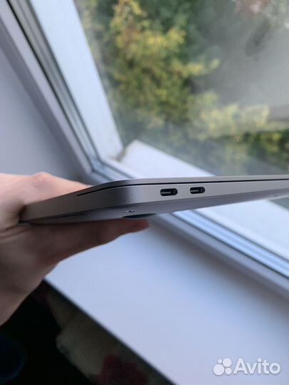 Macbook Air M1 16/256gb