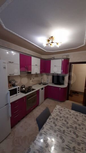 3-к. квартира, 72 м², 4/10 эт.