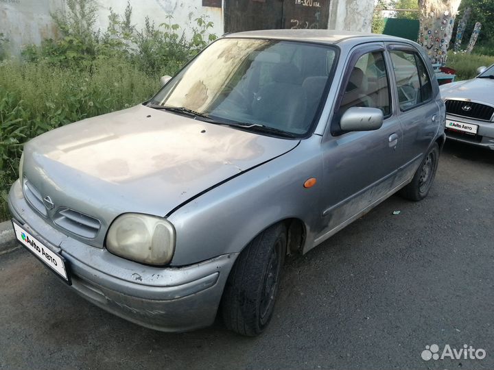 Nissan March 1.0 AT, 2002, 227 500 км