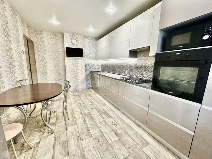 3-к. квартира, 71,5 м², 5/9 эт.