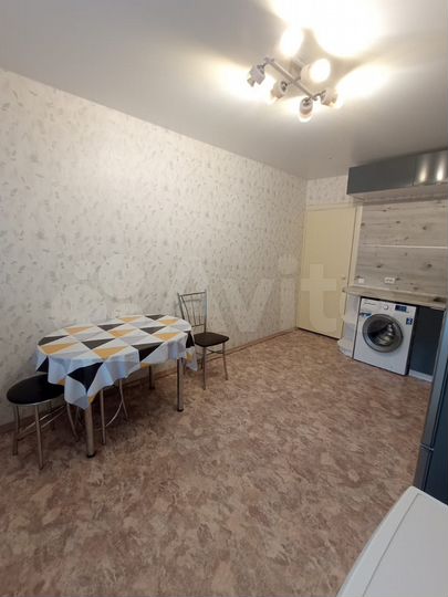 2-к. квартира, 59 м², 6/15 эт.