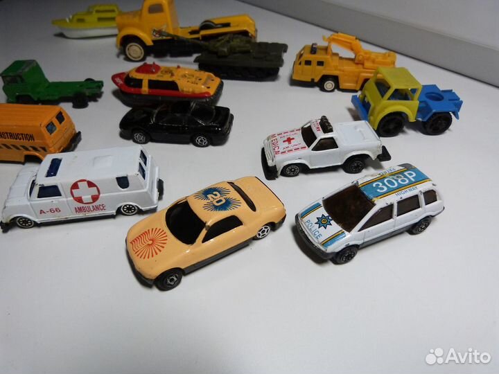 Модели машинок игрушки
