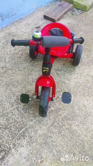 Велосипед трёхколесный 