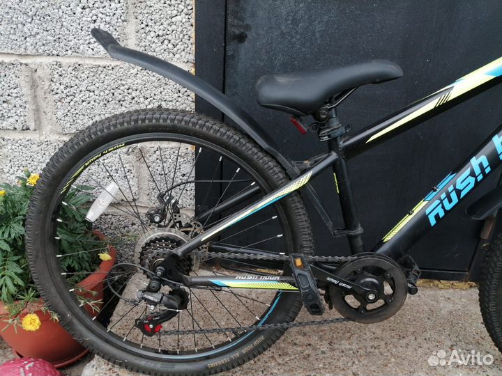 Продаётся велосипед горный новый