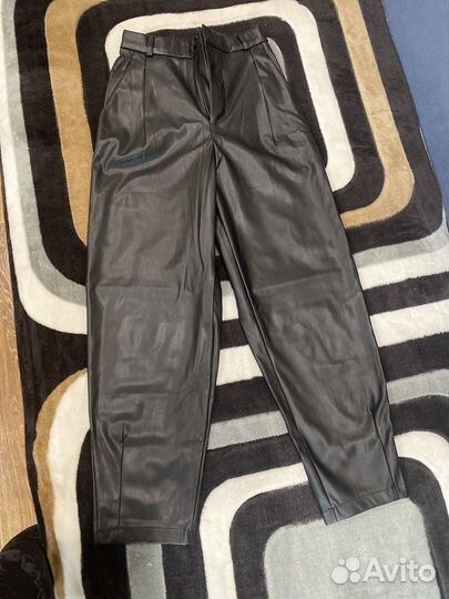 Кожаные брюки женские