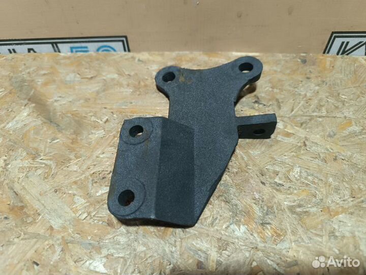 Кронштейн насоса Гур 406 Газ 3302