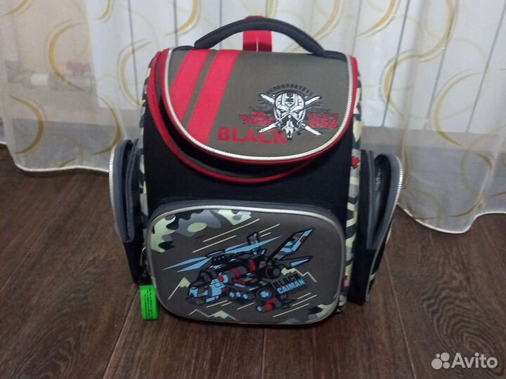 Школьный рюкзак
