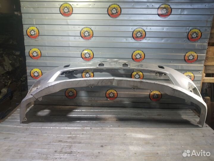 Бампер передний Toyota Corolla 150 2011