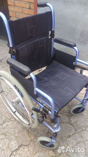 Коляска инвалидная