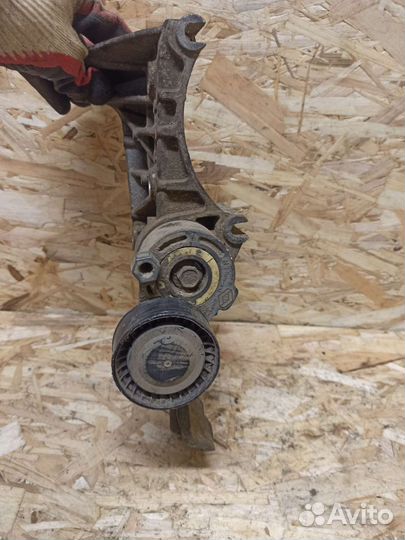 Кронштейн генератора Renault Megane 2, Scenic 1.5