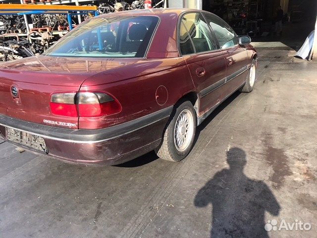 Разбор на запчасти Opel Omega B