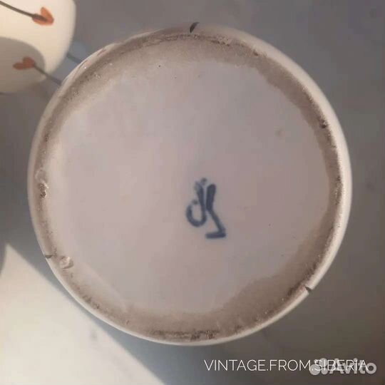 Керамическая ваза 