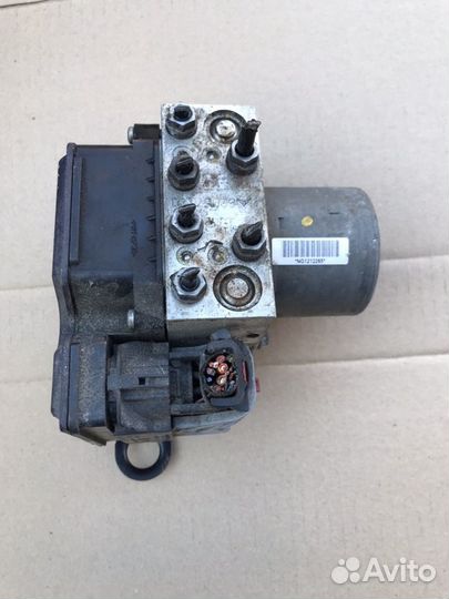 Блок ABS VW Tiguan 5N