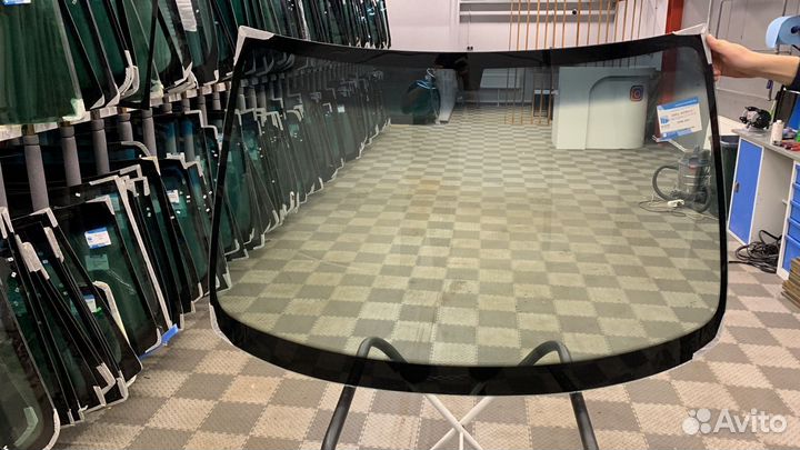 Лобовое стекло Opel Astra