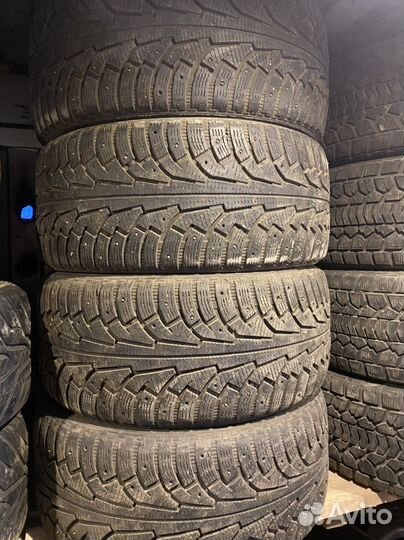 Nokian Tyres Hakkapeliitta 5 275/40 R20