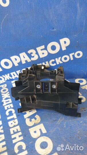 Крепление подрулевых переключателей. Ford Transit