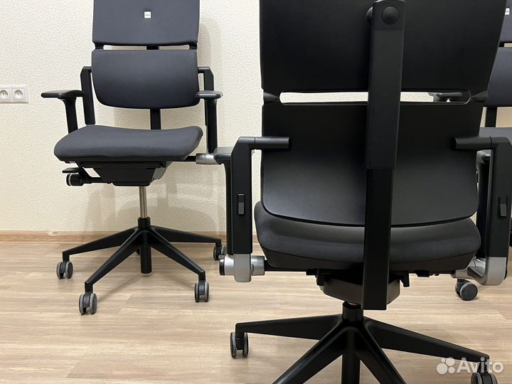 Эргономичное кресло SteelCase Please 2 Ergonomic