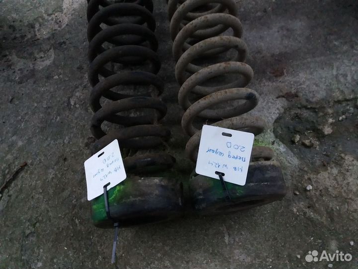 Передняя пружина Mercedes-benz w124 седан 2.0d