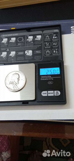 Монета серебро