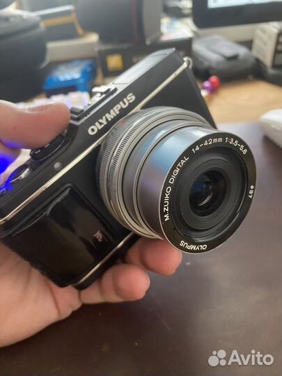 Olympus pen e-p3 + m.zuiko 14-42