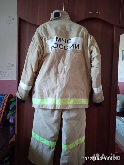 Спецодежда:куртка и комбинезон.Размер 54-56