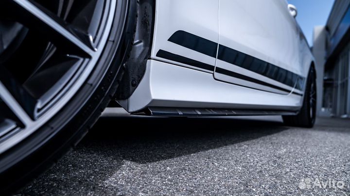 Карбоновые сплитеры на пороги E-Class W213 C238