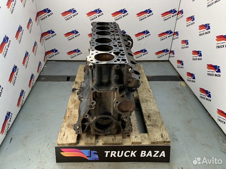 Блок цилиндров двигателя Renault Magnum