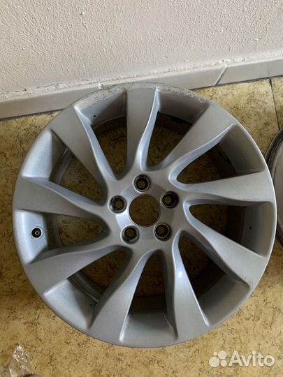 Диски Volvo s60 r18 оригинал