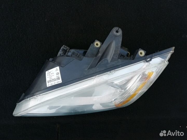 Фара левая оригинал Форд Фокус 2 (1480994)