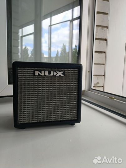 Комбоусилитель