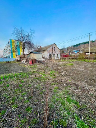 Дом 100 м² на участке 16 сот.