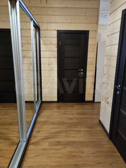 Дом 64 м² на участке 1 сот.