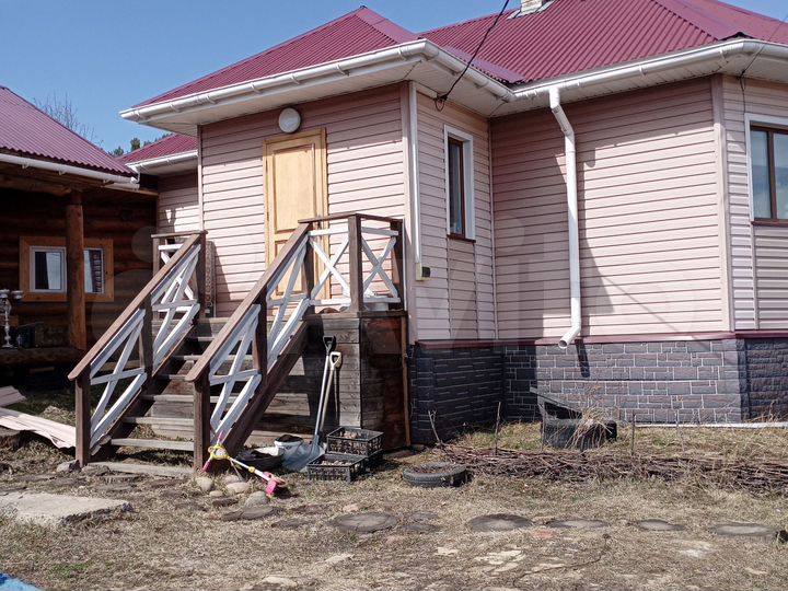 Дом 104 м² на участке 12 сот.