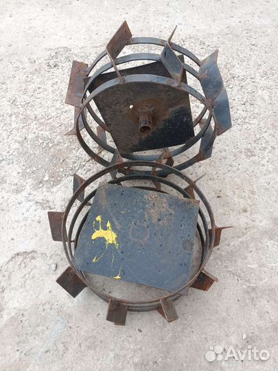 Грунтозацепы и плуг для культиватора