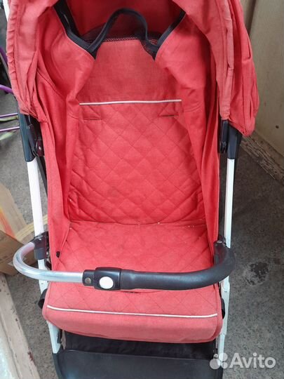 Прогулочная коляска yoya