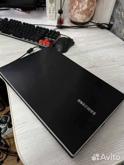 Ноутбук Samsung