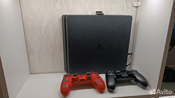 Sony playstation 4 PS4 slim 1tb