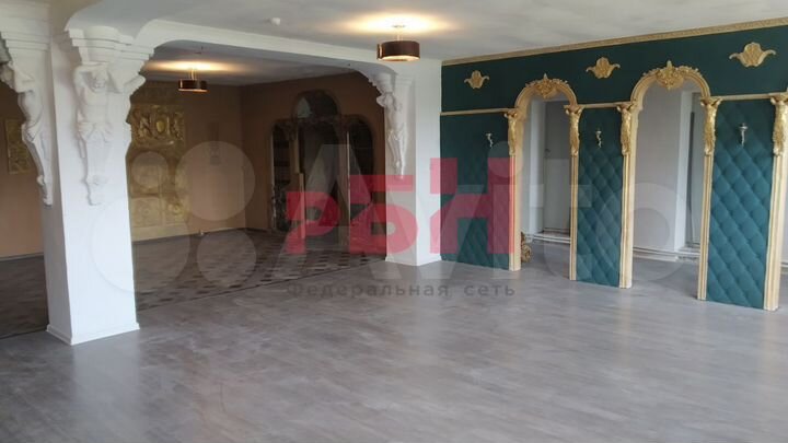 Помещение в стиле лофт с отдельным входом 300 кв.м