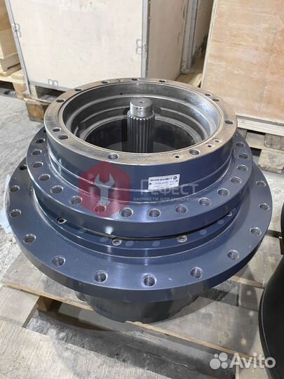 Редуктор хода JCB JS200LC 20/925318