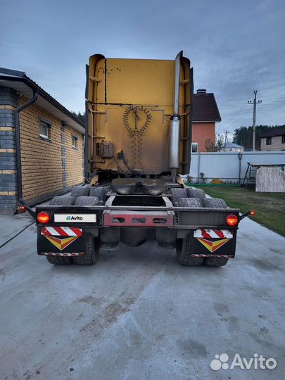 Freightliner Columbia, 2003