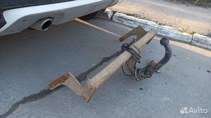 Фаркоп на Renault Duster от 1 поколения