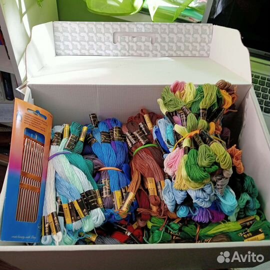 Набор ниток мулине 400шт