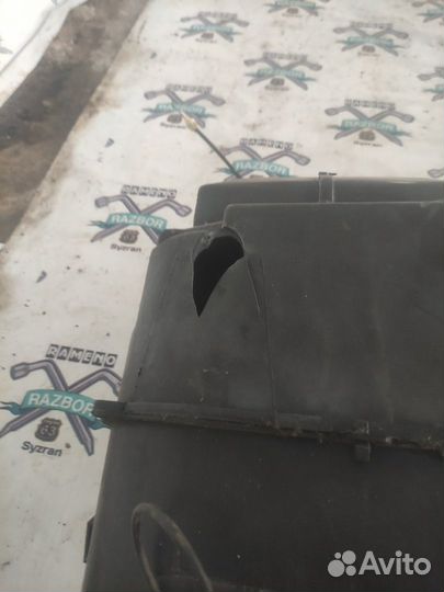 Корпус отопителя Ford Taurus 2