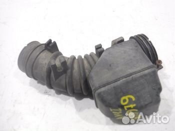 Патрубок воздушного фильтра 1789402070