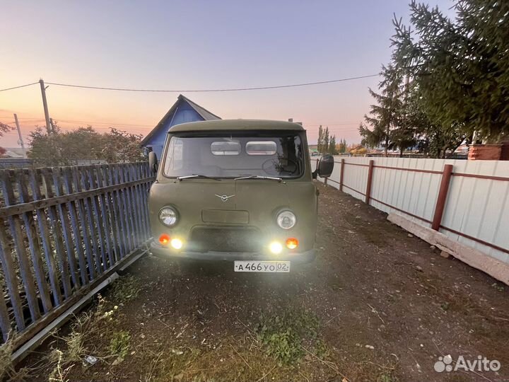 УАЗ 3303 бортовой, 1986