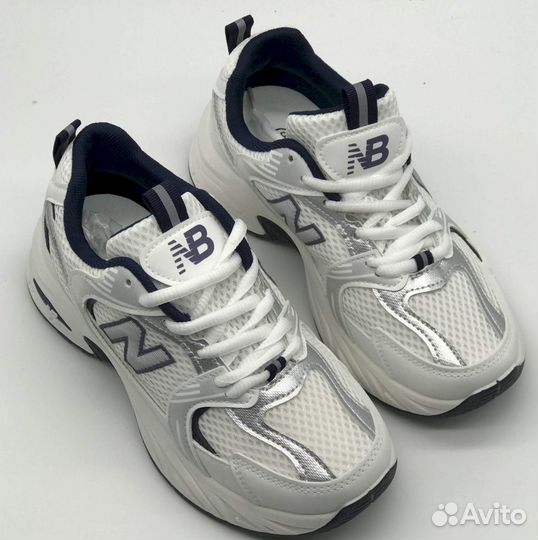 Кроссовки New Balance 530 Белого Цвета 36-41