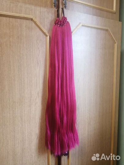 Хвост на резинке канекалон