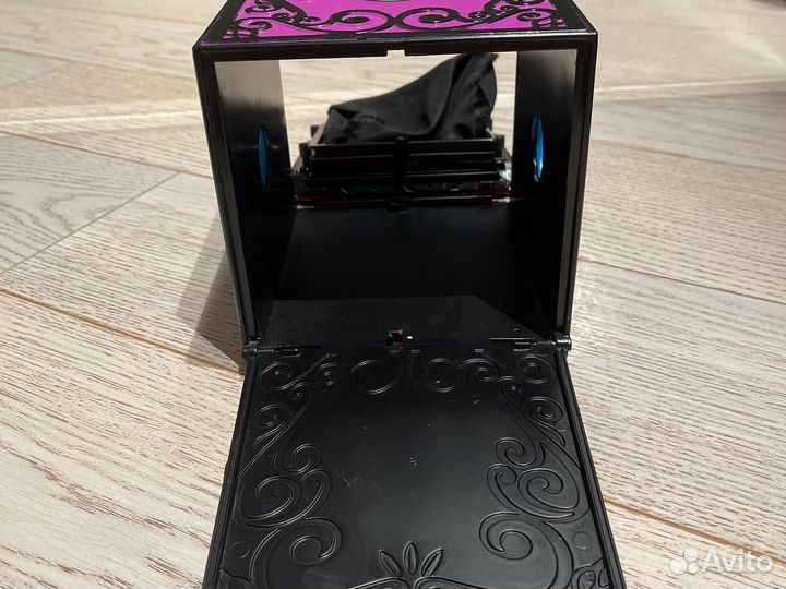 Коробка для фокуса с исчезновением с мышкой