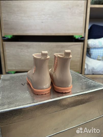 Детские резиновые сапоги