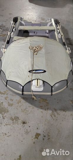 Лодка Gladiator D370AL